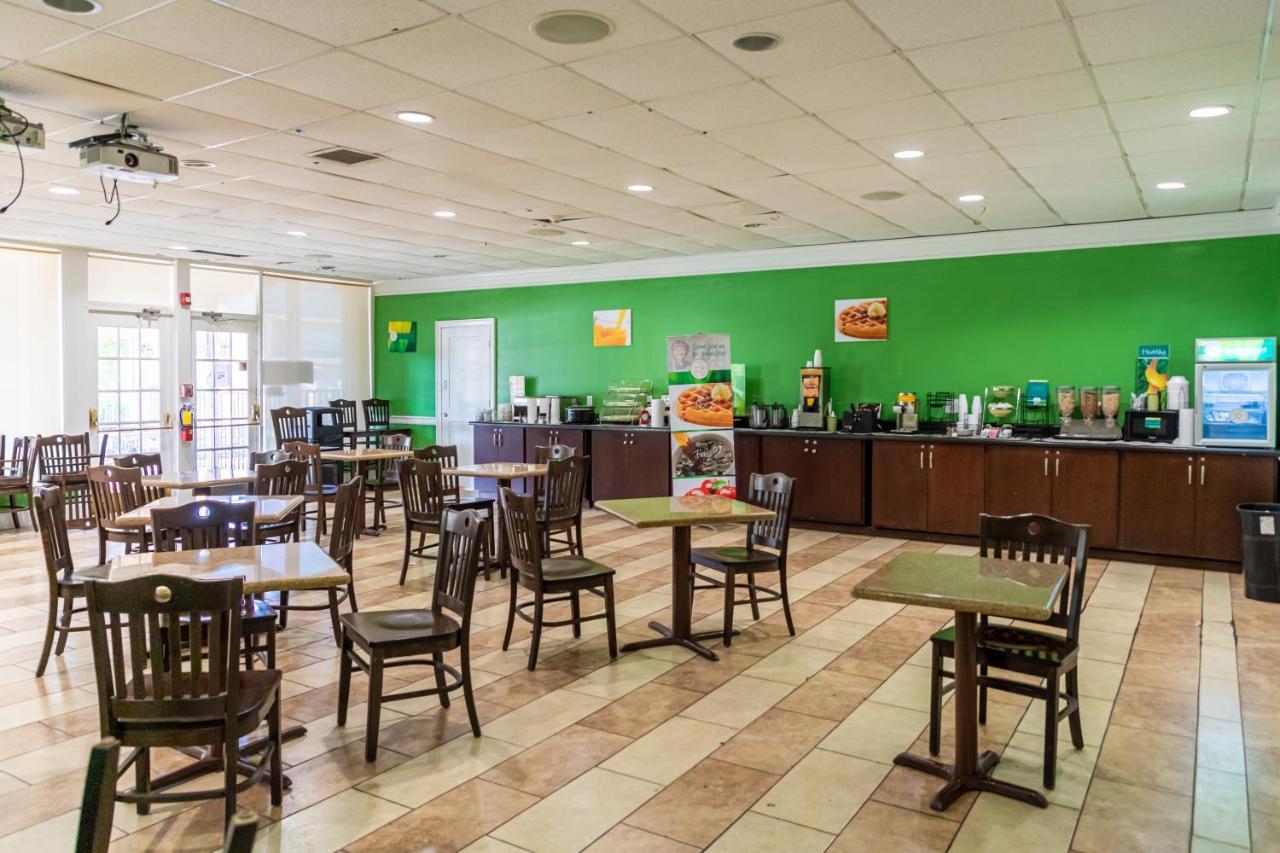 Quality Inn Richmond Hill - Savannah I-95 Экстерьер фото
